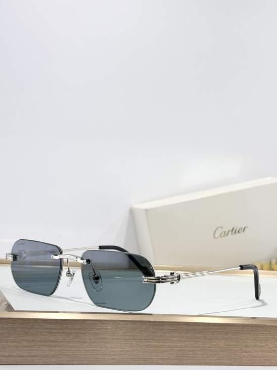 Picture of Cartier Sunglasses _SKUfw77796240fw